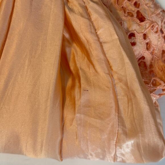 BCBG Silk Lace Eyelet Babydoll Dress Large Peach Spaghetti Strap y2k Party - Picture 13 of 15